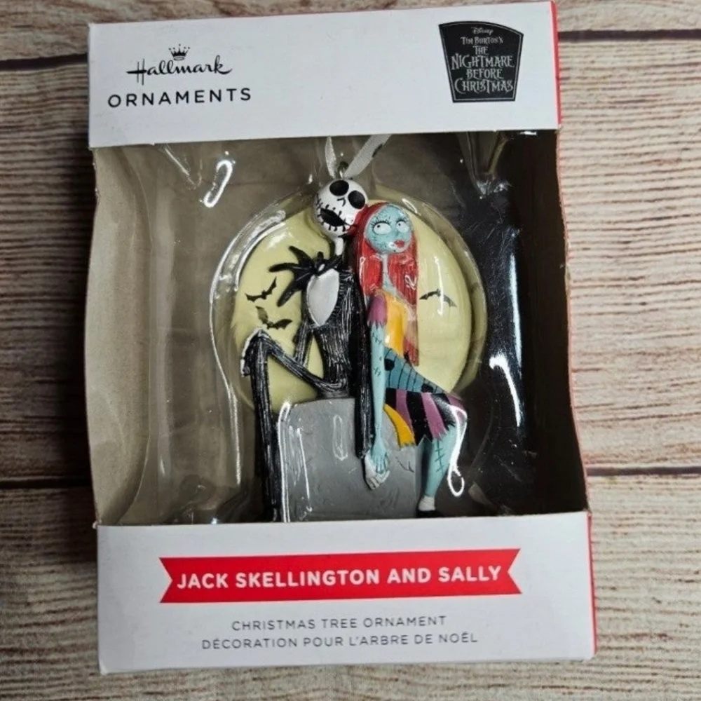 Disney Nightmare Before Christmas Jack and sally christmas ornament
